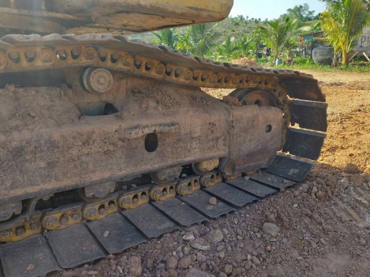 ขายรถแบคโฮ KOMATSU PC200-7 เอกสารชุดจดทะเบียน ราคา 950000 ขายรถแบคโฮ KOMATSU PC200-7 เอกสารชุดจดทะเบียน ราคา 950000
