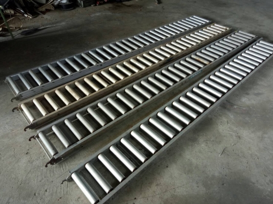 สะพานลูกกลิ้งอลูมิเนียมเก่าญี่ปุ่น