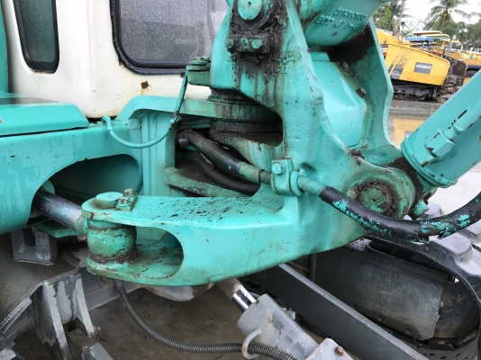 KOMATSU PC40-7 สภาพงาม นำเข้าตรงจากญี่ปุ่น KOMATSU PC40-7 สภาพงาม นำเข้าตรงจากญี่ปุ่น