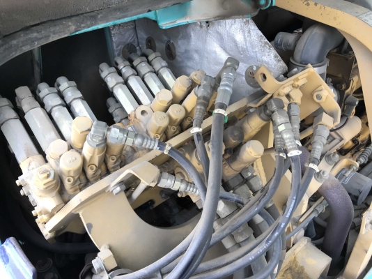 KOMATSU PC40-7 สภาพงาม นำเข้าตรงจากญี่ปุ่น KOMATSU PC40-7 สภาพงาม นำเข้าตรงจากญี่ปุ่น