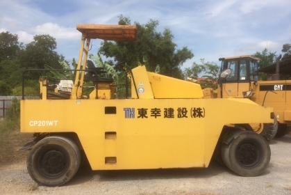 ขาย DYNAPAC 7ล้อ CP201WT นำเข้าจากญี่ปุ่น โทร.090-986-2521 อ๊อบ