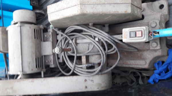 ขาย !! แท่นตัด.วินเนอร์16".ติดมอเตอร์.มิตซู.ขนาด2แรง220v. ขาย !! แท่นตัด.วินเนอร์16".ติดมอเตอร์.มิตซู.ขนาด2แรง220v.