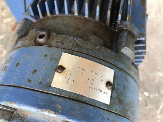 ขายมอเตอร์เกียร์ Cycro drive Sumitomo 2HP. 380V อัตราทด 1:21 เพลาออกประมาณ 69รอบต่อนาที สภาพสวยเดิมๆ หมุนนิ่ม รุ่นเพลาใหญ่ทนงานหนัก พร้อมใช้งาน