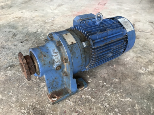 ขายมอเตอร์เกียร์ Cycro drive Sumitomo 2HP. 380V อัตราทด 1:21 เพลาออกประมาณ 69รอบต่อนาที สภาพสวยเดิมๆ หมุนนิ่ม รุ่นเพลาใหญ่ทนงานหนัก พร้อมใช้งาน