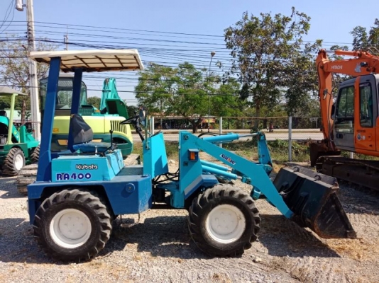 ขาย รถตัก ครึ่งคิว KUBOTA RA400 นำเข้าจากญี่ปุ่น โทร.090-986-2521 อ๊อบ