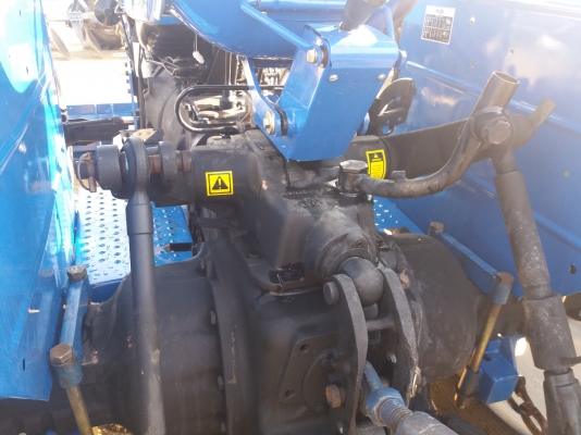 ขายรถไถ6610sคานหน้าคาลาโล่เกียกลางเล่มครบส่งให้ฟรี