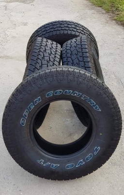 ขายยาง TOYO A/T 265/75/16 มือสองสวยๆ