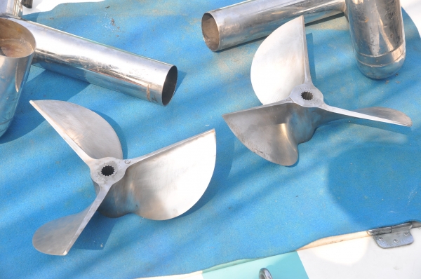 ขาย ของแต่งเรือ high performance ครับ