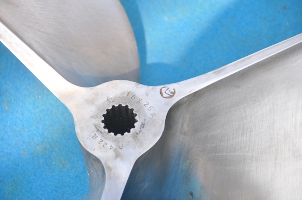 ขาย ของแต่งเรือ high performance ครับ