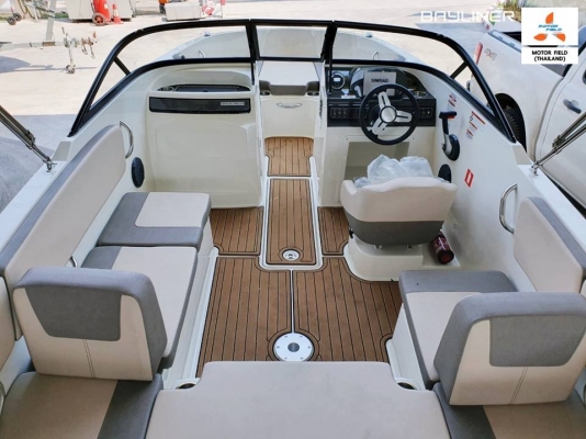 ราคาพิเศษ!! ลำสุดท้าย เรือใหม่ 2019 Bayliner VR4