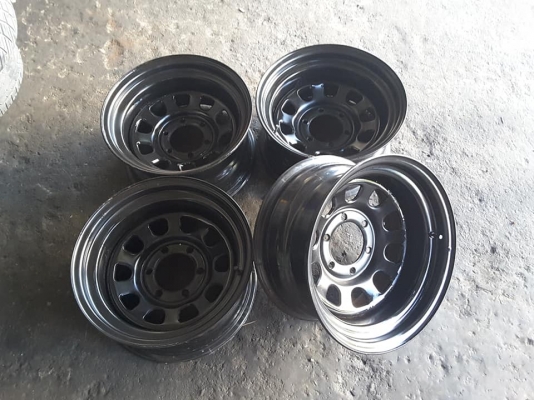 กะทะลาย Rock ขอบ 16*8 et-40 สวยๆ 1ชุด