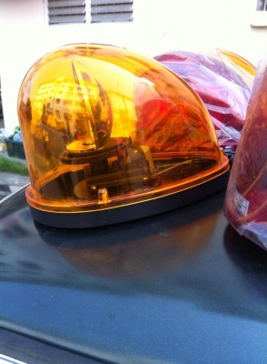 ไฟไซเรน ไฟฉุกเฉินติดรถ ทรงหยดน้ำ แบบหมุน