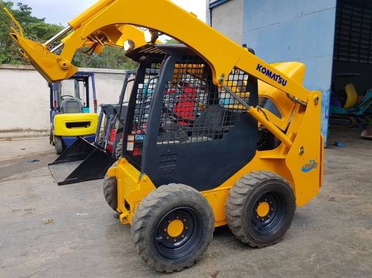 บ็อบแคท KOMATSU 714 สวยรุ่นใหม่ล่าสุด ระบบควมคุมคอนโทลน้ำมัน เร็วแรงสุดใจ เครื่องยนต์KOMATSU4สูบ ทำงาน2000HR. ราคา425,000บาท สนใจติดต่อเบอรํ 081-8416818 083-4355829 รับรองคุณภาพ ติดต่อสอบถามได้ที่ กดไปที่ลิ้งค์้เพื่อสอบถาม Line: https://line.me/R/ti บ็อบแคท KOMATSU 714 สวยรุ่นใหม่ล่าสุด ระบบควมคุมคอนโทลน้ำมัน เร็วแรงสุดใจ เครื่องยนต์KOMATSU4สูบ ทำงาน2000HR. ราคา425,000บาท สนใจติดต่อเบอรํ 081-8416818 083-4355829 รับรองคุณภาพ ติดต่อสอบถามได้ที่ กดไปที่ลิ้งค์้เพื่อสอบถาม Line: https://line.me/R/ti