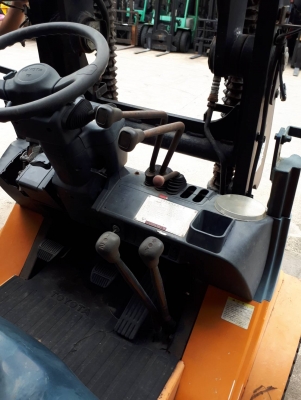 TOYOTA 1 ตัน รุ่น7 งาบุ้งกี๋ ยกสูง 2 เมตร สินค้านำเข้า ไม่เคยใช้งานในไทย ชมเครื่องจักร โฟล์คลิฟท์ รอก นับ1,000รายการจากญี่ปุ่นwww.paholgroup.com