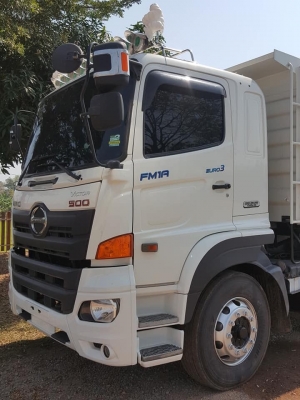 ขาย HINO VICTOR FM1A 344 แรงม้า ปี 59 แม่เดี่ยว รถสวยพร้อมใช้งาน ราคาคุยกันได้ เอกสารพร้อมโอน สนใจติ ขาย HINO VICTOR FM1A 344 แรงม้า ปี 59 แม่เดี่ยว รถสวยพร้อมใช้งาน ราคาคุยกันได้ เอกสารพร้อมโอน สนใจติ