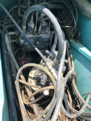 รถแบคโฮ KOBELCO SK200 หมายเลขเครื่องยนต์ JO5E รถพร้อมใช้งาน