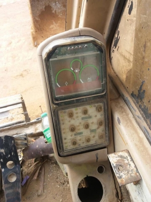 ขายรถ แบคโฮ CAT 320V2พภาพพร้อมไช้เอกสารทะเบียน