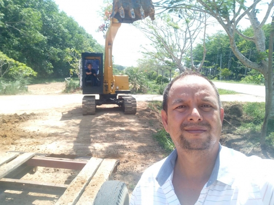 มี VDO ให้ชม.แบคโฮKOMATSU PC60-1 สภาพสวยพร้อมใช้ราคา 290,000 มี VDO ให้ชม.แบคโฮKOMATSU PC60-1 สภาพสวยพร้อมใช้ราคา 290,000