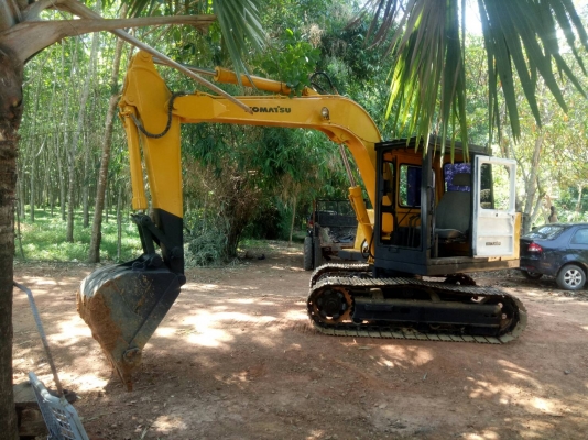 มี VDO ให้ชม.แบคโฮKOMATSU PC60-1 สภาพสวยพร้อมใช้ราคา 290,000
