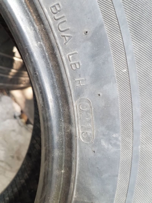 215/70R16​ HANKOOK​ ชุด​4​เส้น​ 2800​ บาท​ โทร.0814273941​