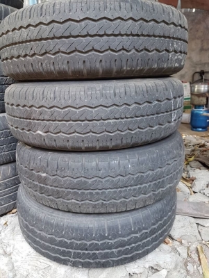 215/70R16​ HANKOOK​ ชุด​4​เส้น​ 2800​ บาท​ โทร.0814273941​