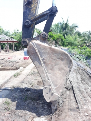 Kobelco SK 120 mark 3 เอกสารอินวอยซ์ ไฟฟ้าครบ เครื่องดี ปั๊มแรง เอวแน่น เฟรม/โซ่หนา ใบแทรก 50 cm แอร์เย็น ลายแย็กพร้อม