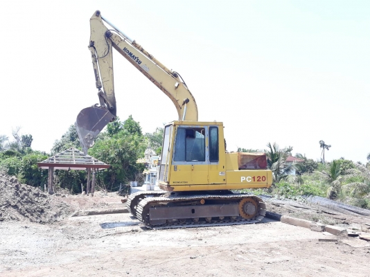 Komatsu PC 100-3 ซีเรียลสูง 20,&times;&times;&times; ตัวเดินขอบหนา เครื่องดี ปั๊มแรง แอร์ บูมไม่ร้าว ปุ้งกี๋สวย เอวแน่น ช่วงล่างดี ใบแทรก 70 cm โซ่สวย เฟรมหนา ลอนเลอร์ไม่แตก ตัวเดินเงียบ เอกสารใบซื้อขาย