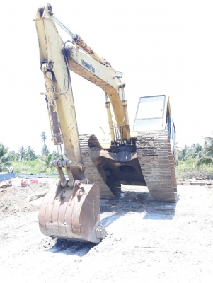 Komatsu PC 100-3 ซีเรียลสูง 20,&times;&times;&times; ตัวเดินขอบหนา เครื่องดี ปั๊มแรง แอร์ บูมไม่ร้าว ปุ้งกี๋สวย เอวแน่น ช่วงล่างดี ใบแทรก 70 cm โซ่สวย เฟรมหนา ลอนเลอร์ไม่แตก ตัวเดินเงียบ เอกสารใบซื้อขาย