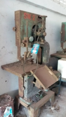 ขายเลื่อยสายพานโค้ง3ตัวๆละ20000คับ ขายเลื่อยสายพานโค้ง3ตัวๆละ20000คับ