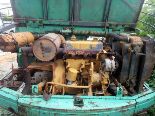 ขายแบคโฮ KOMATSU PC40-3 ตัวเดินรุ่น1 ราคา180,000