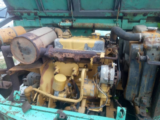 ขายแบคโฮ KOMATSU PC40-3 ตัวเดินรุ่น1 ราคา 180,000