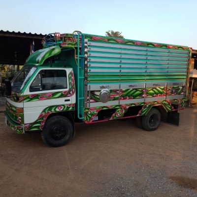 หกล้อดั้มเกษตร