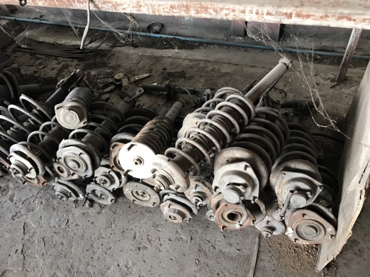 ขายเหมาอะไหล่รถเก่า ปรับราคาเหลือกิโลละ 13 บาท ขายเหมาอะไหล่รถเก่า ปรับราคาเหลือกิโลละ 13 บาท