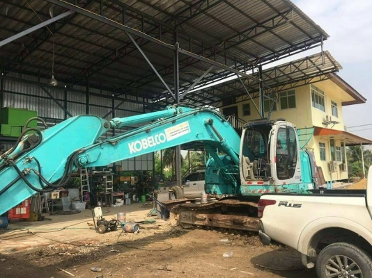 ขายรถแบคโฮ KOBELCO SK235SR เทียบเท่าSK200MARK-6 มีระบบหัวกระแทก ไม่มีบุ้งกี๋ ราคา 550000