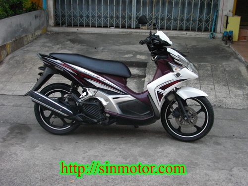 ขาย Nouvo Sx 125 หัวฉีด ตัวท๊อป ล้อแม็ก ขับแค่9000โล เครื่องเทพ ราคา 25000 บาท