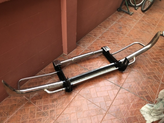 ขายเหมากันชนหน้าสแดนเลส 2 อัน