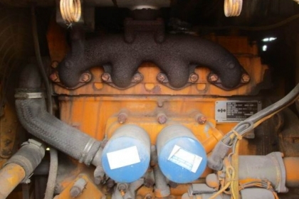 ขายรถตักล้อยาง KOMATSU 515 (สภาพดี) ขายรถตักล้อยาง KOMATSU 515 (สภาพดี)