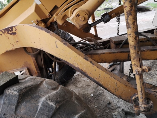 ขายเครื่องจักรหลายรายการ  แนะนำลูกค้ามีค่าคอมพ์ให้ครับ