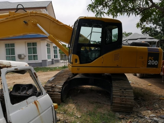 ขายเครื่องจักรหลายรายการ  แนะนำลูกค้ามีค่าคอมพ์ให้ครับ