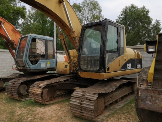 ขายเครื่องจักรหลายรายการ  แนะนำลูกค้ามีค่าคอมพ์ให้ครับ