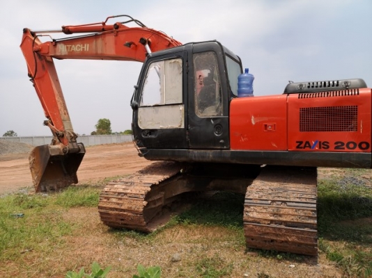 ขายเครื่องจักรหลายรายการ  แนะนำลูกค้ามีค่าคอมพ์ให้ครับ