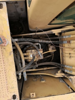 ขายเครื่องจักรหลายรายการ  แนะนำลูกค้ามีค่าคอมพ์ให้ครับ