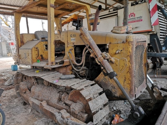 ขายเครื่องจักรหลายรายการ  แนะนำลูกค้ามีค่าคอมพ์ให้ครับ