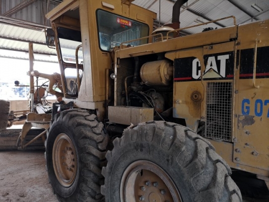 ขายเครื่องจักรหลายรายการ  แนะนำลูกค้ามีค่าคอมพ์ให้ครับ