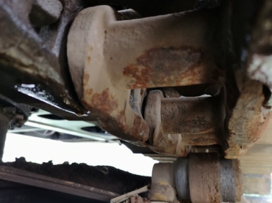 ขายเครื่องจักรหลายรายการ  แนะนำลูกค้ามีค่าคอมพ์ให้ครับ