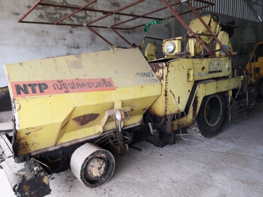 ขายเครื่องจักรหลายรายการ  แนะนำลูกค้ามีค่าคอมพ์ให้ครับ