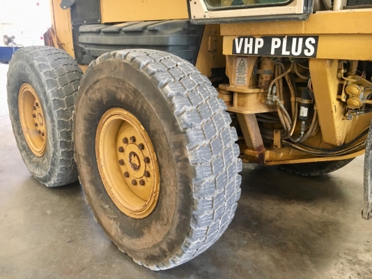 Caterpillar 140H #APM01235 รถเกรดจากอเมริกา พร้อมติดตั้งสแคริฟายด์ โทร. 080-6565422 (หนิง)