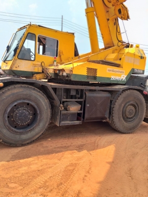 ขายด่วน รถเครน TADANO TR 250M-5 (25 ตัน) พร้อมทะเบียน เจ้าของขายเอง
