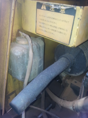 รถแบคโครสภาพดีพร้อมใช้งานโทร0972122957