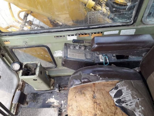 KOMATSU PC 100-3 KOMATSU PC 100-3